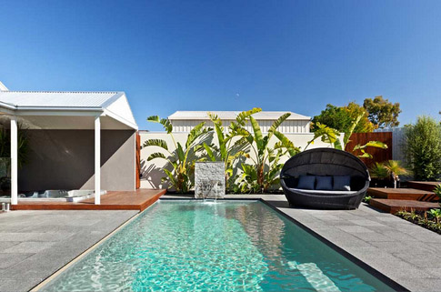 Compass fibreglass pools - Bi-luminite pool colour Pearl